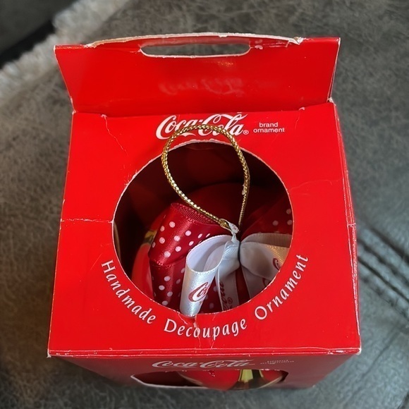 5/$25 Vintage Coca Cola Ornament Handmade Decoupage 1993 bottle 3” ball with bow - Picture 7 of 10